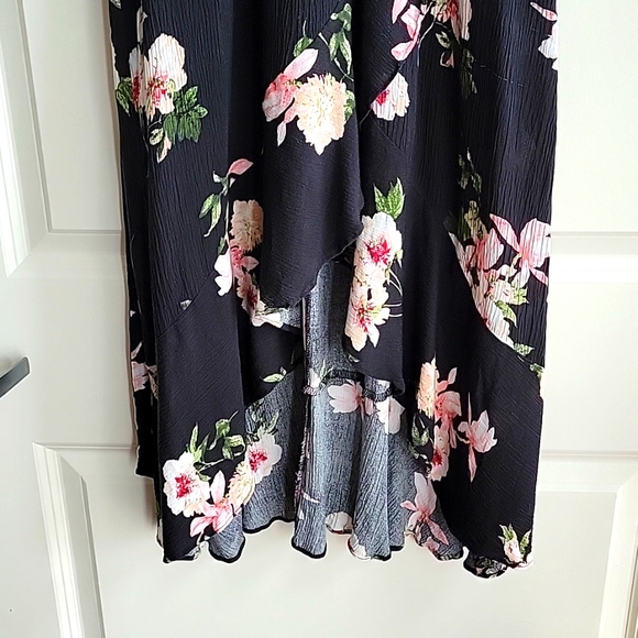 AQUA asymmetrical dark floral maxi dress Size S - Picture 8 of 10